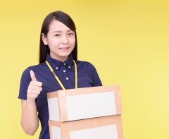 急募！【12月1月だけの短期のお仕事】成田空港での宅配便受付カウンタースタッフ、高時給！月収26万円！
